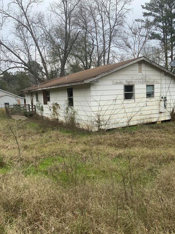1605 Chestnut St, Gladewater, TX 75647