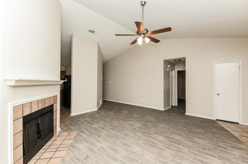 14844 Bell Manor Ct, Mesquite TX  75180-4327 exterior