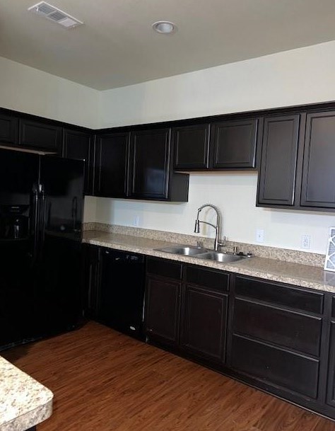 3109 Lenway St, Dallas TX  75215-3004 exterior