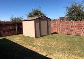 2425 Clairborne Dr, Fort Worth, TX 76177