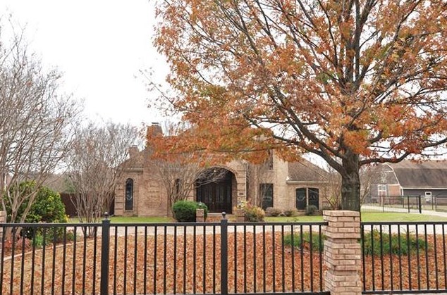 1095 Harbor Haven St, Grapevine, TX 76092