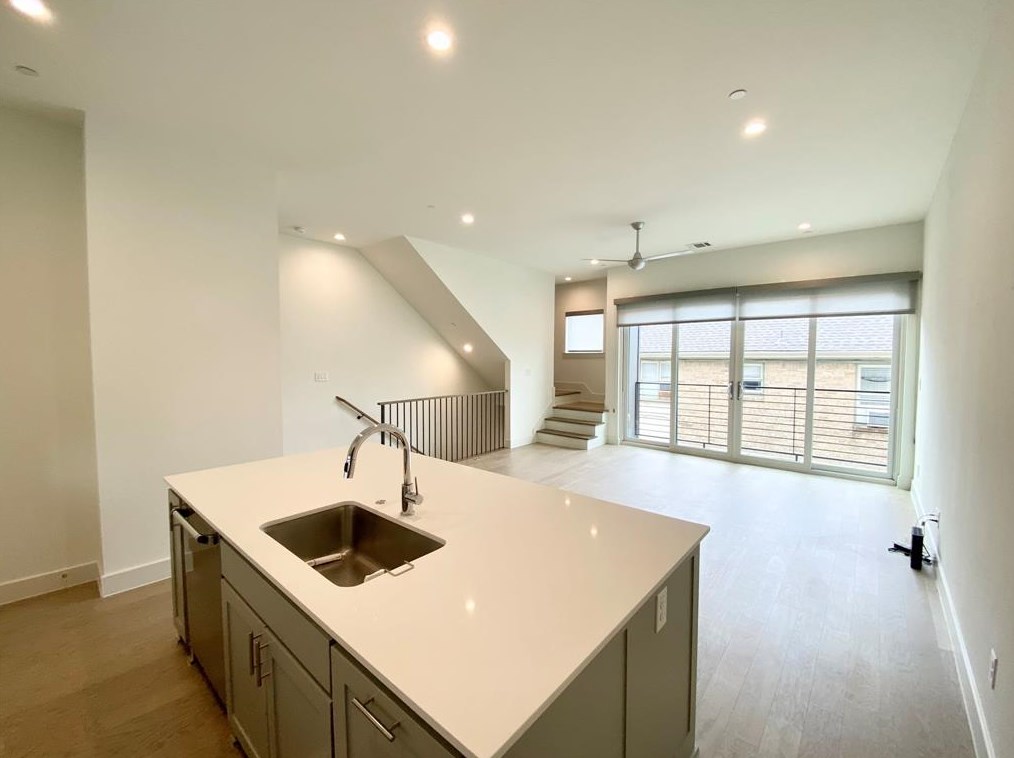 6022 Lewis St #102, Dallas, TX 75206