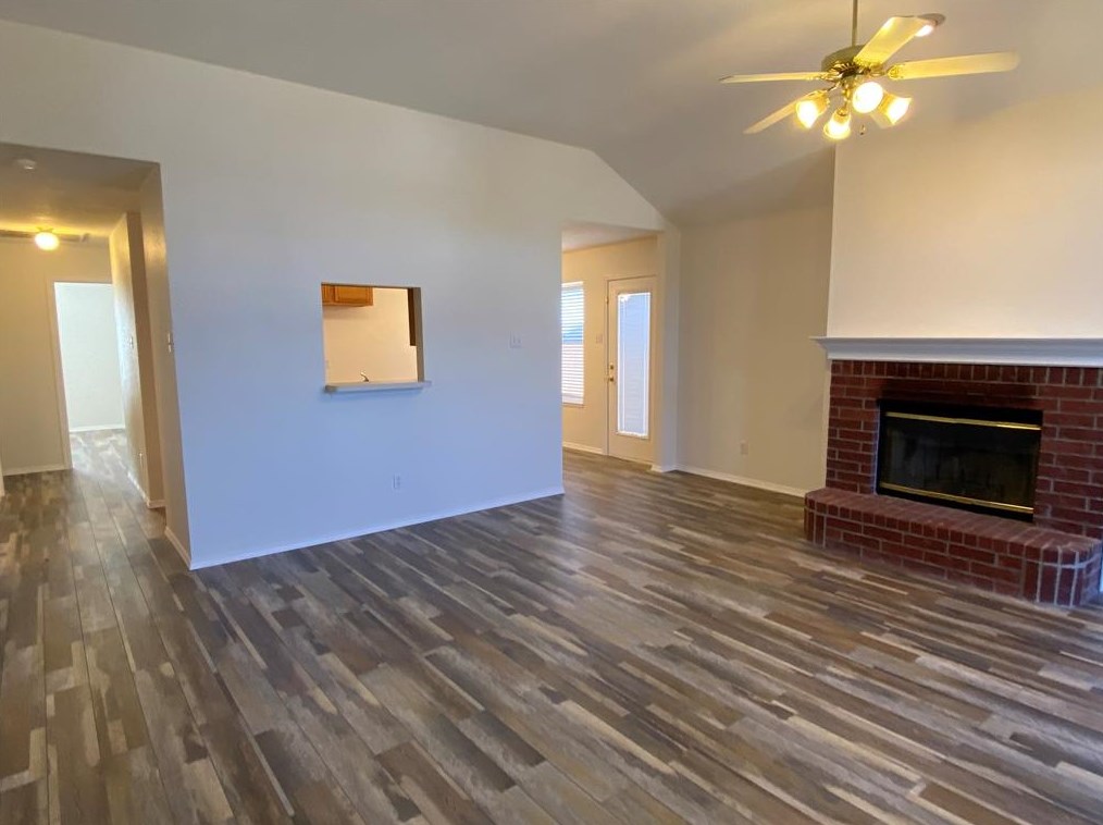 1310 Bayberry Way, Midlothian, TX 76065