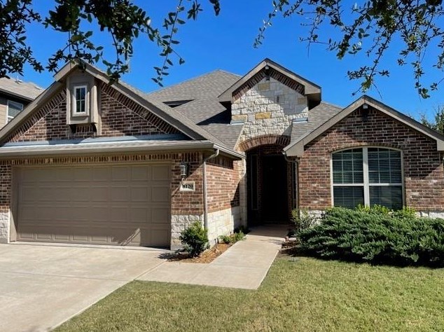 8120 Black Sumac Dr, Fort Worth, TX 76131