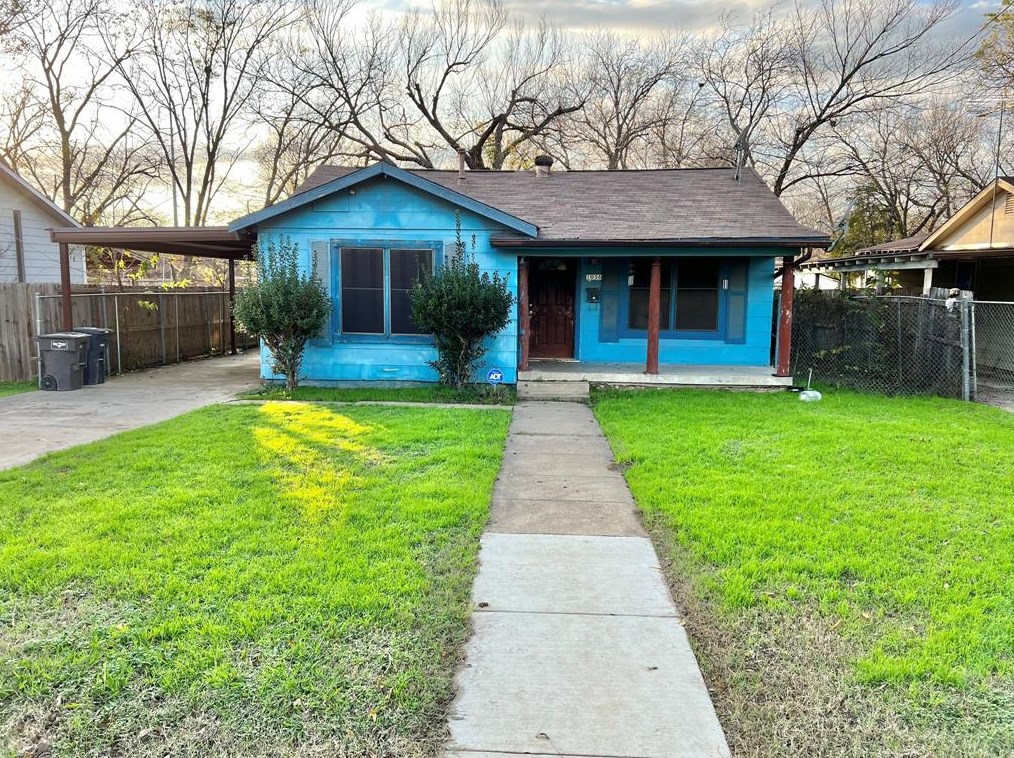 1036 Benton Ave, Fort Worth, TX 76112