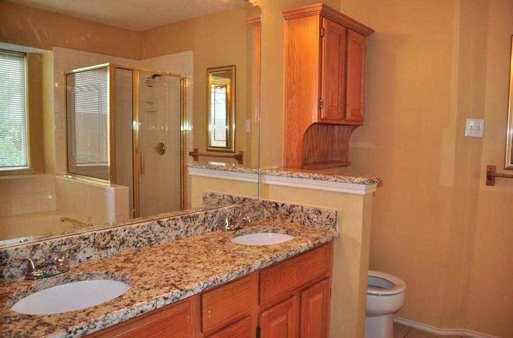 2114 Copperleaf Dr, Garland, TX 75040