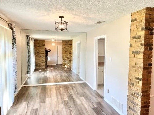 2109 Cross Bend Rd, Plano, TX 75023