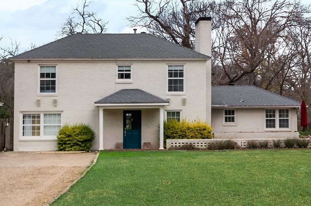 3941 Cobblestone Dr, Dallas, TX 75229
