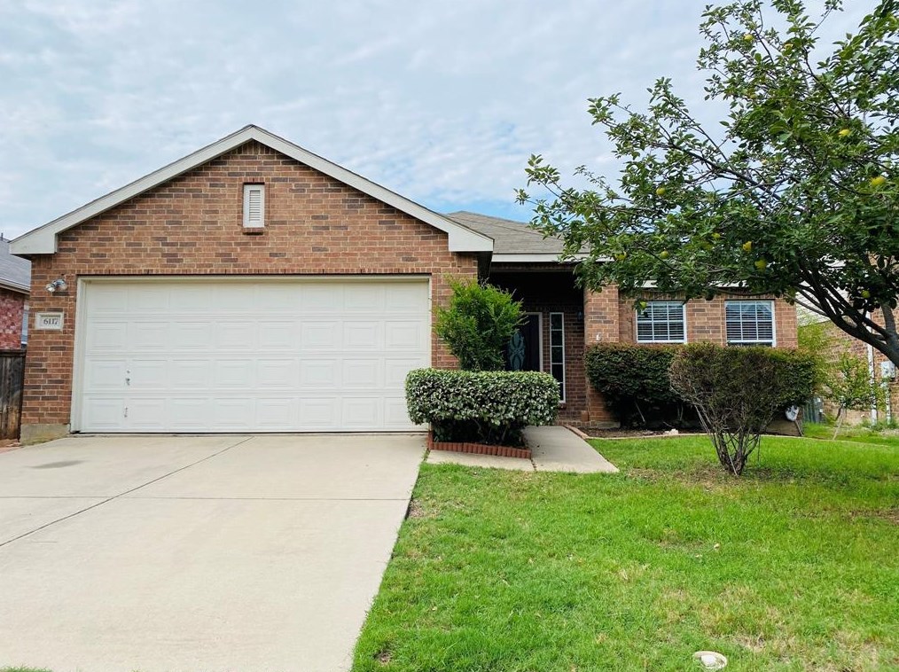 6117 Goldenrod Dr, Denton, TX 76208