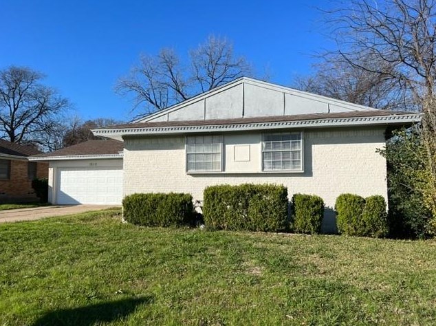 1515 E Red Bird Ln, Dallas, TX 75232