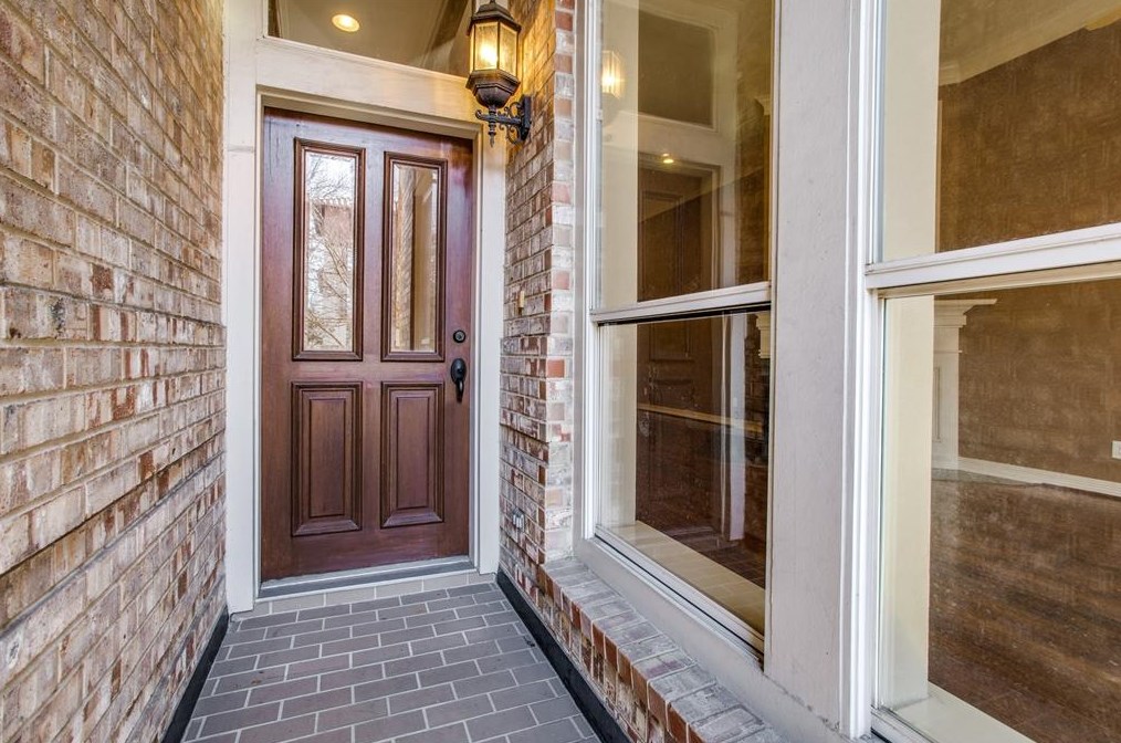 2210 Allen St, Dallas, TX 75204