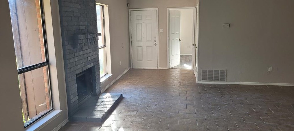 6725 Glenbrook Ln #6727, Fort Worth, TX 76133