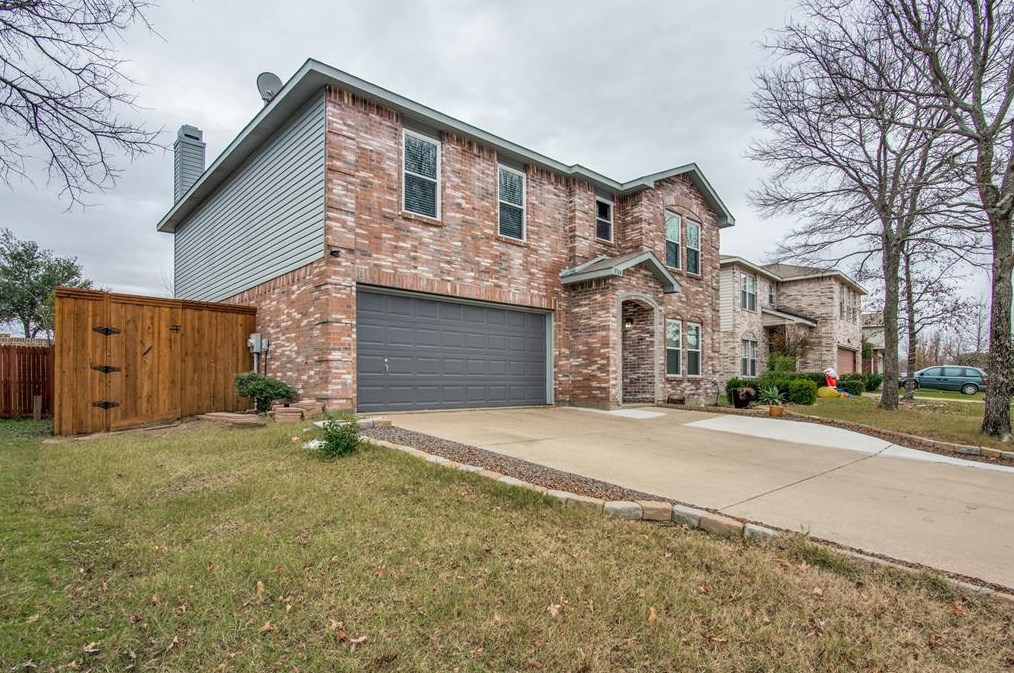 3704 Willow Creek Trl, McKinney, TX 75071