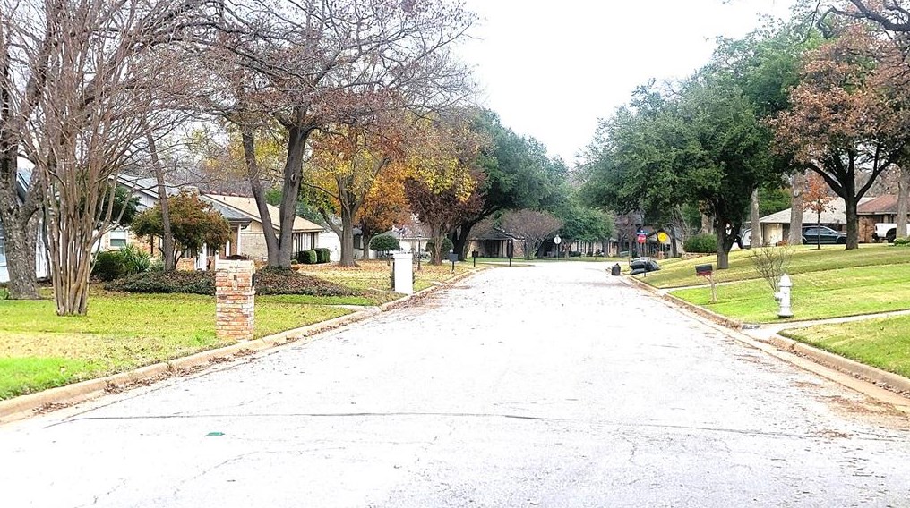 1815 Shenandoah Dr, Euless, TX 76039