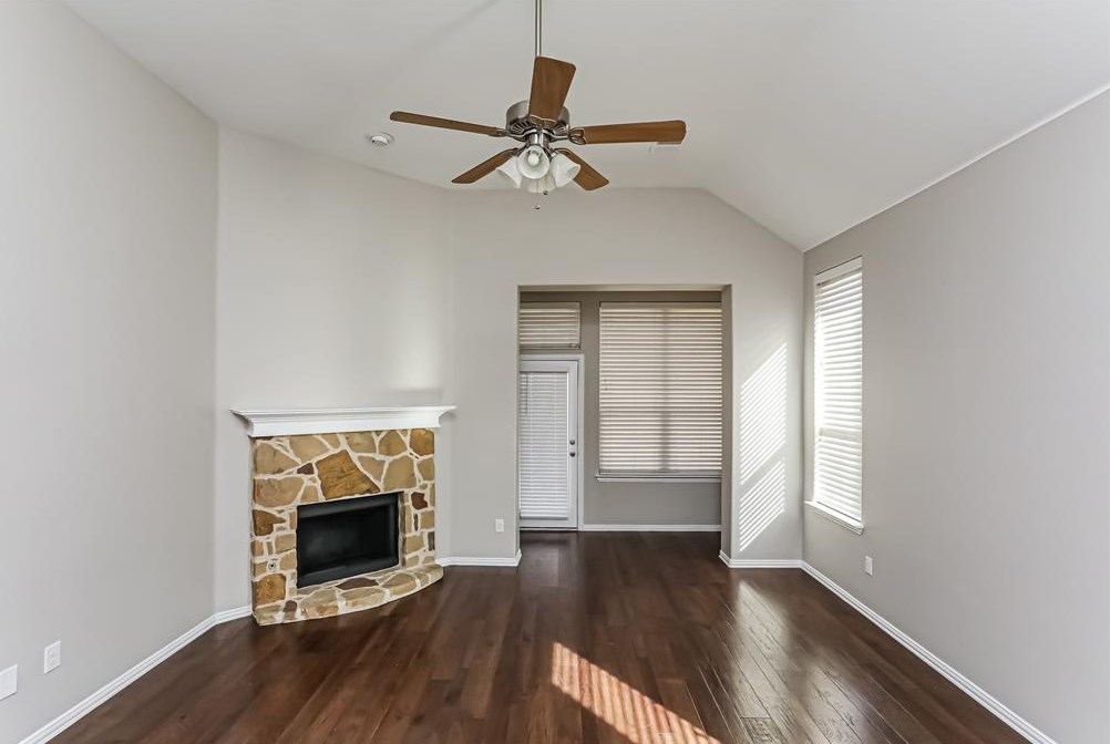330 Hawthorn Dr, Rockwall, TX 75087