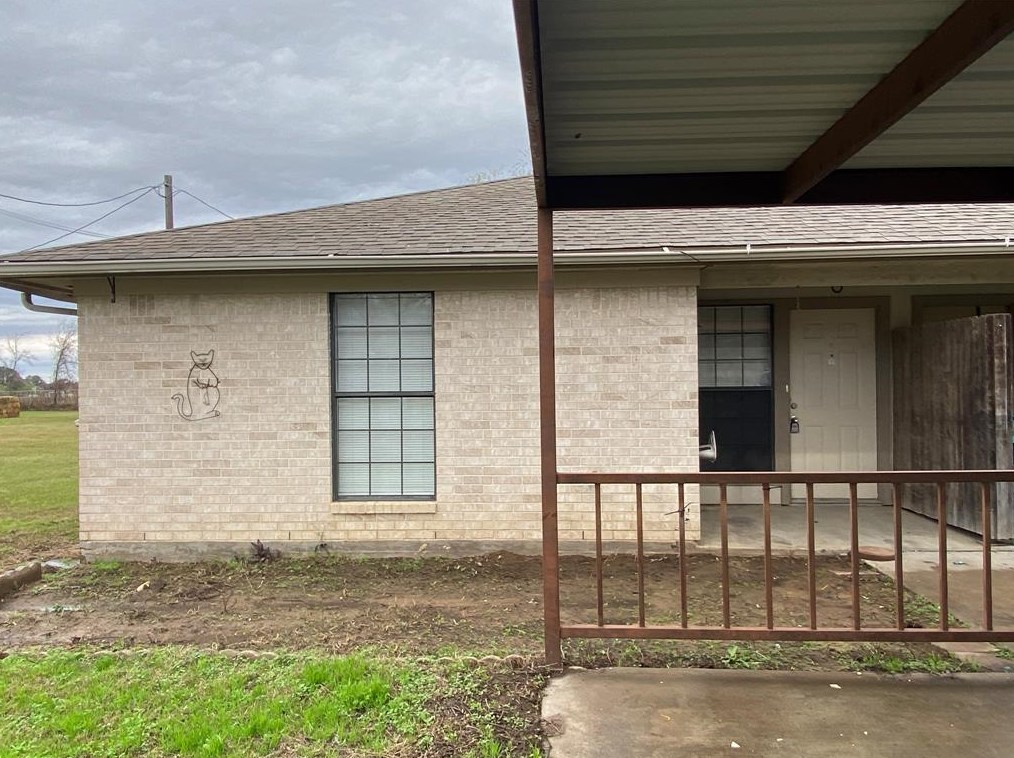 5009 Green Tree Ln, Joshua, TX 76058