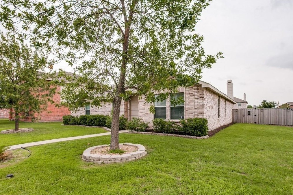 2800 Bissell Way, St Paul, TX 75098