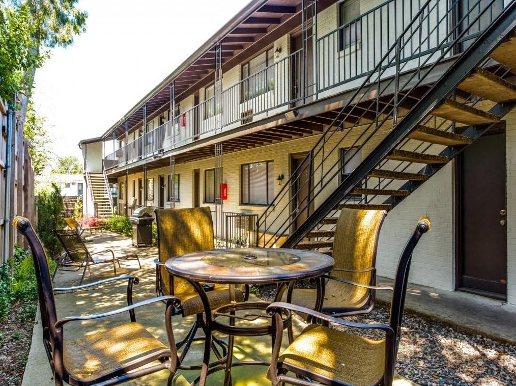 5722 Gaston Ave #e, Dallas, TX 75214
