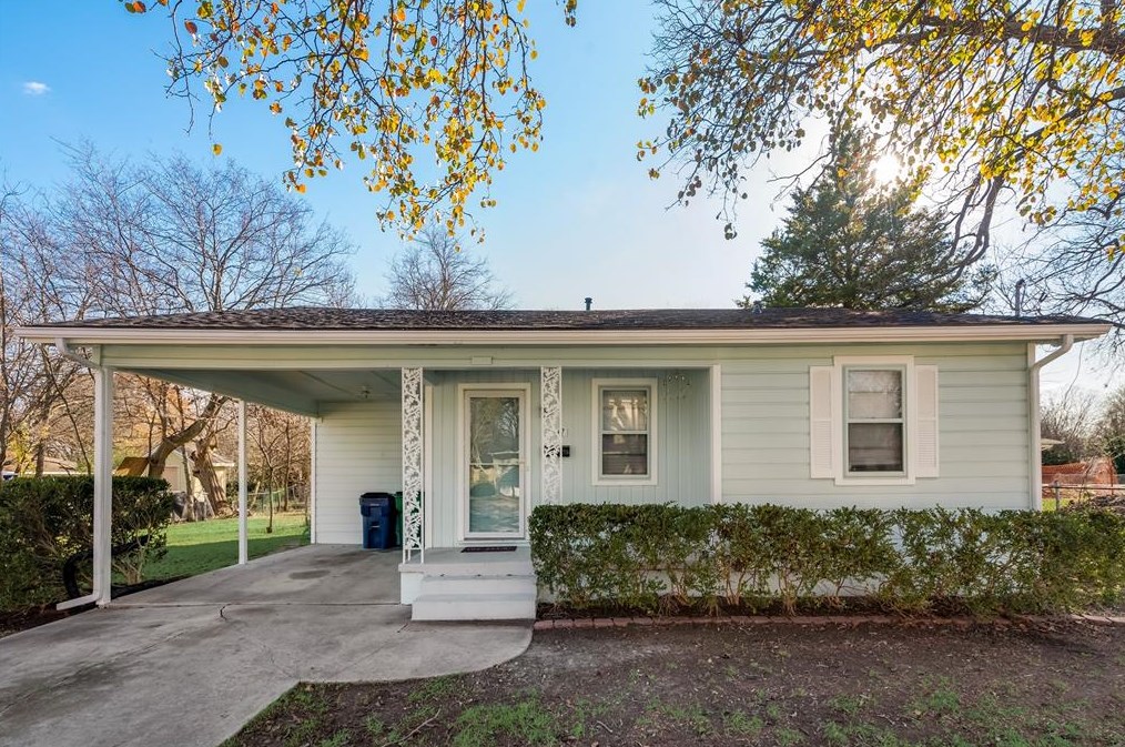 507 White Ave, Mckinney TX  75069-2049 exterior