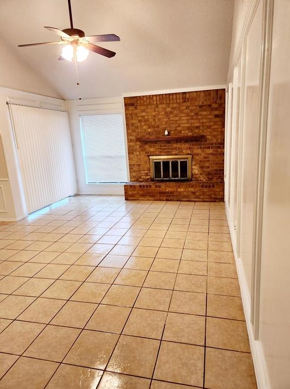 344 Nw Summercrest Blvd, Burleson, TX 76028