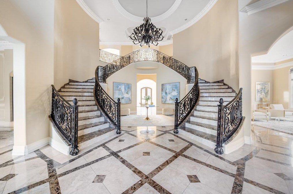 6326 Lakehurst Ave, Dallas, TX 75230