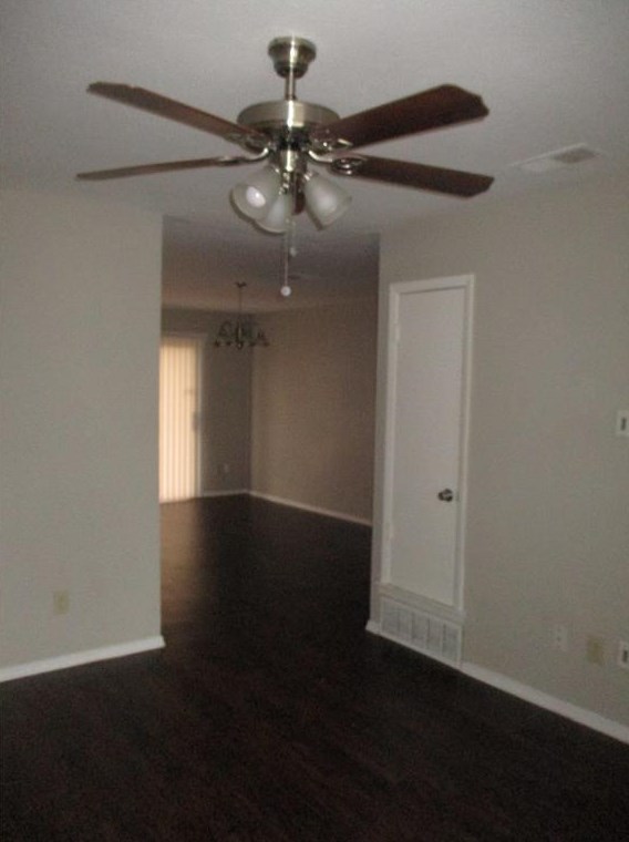 919 Wren Cir, Duncanville, TX 75116