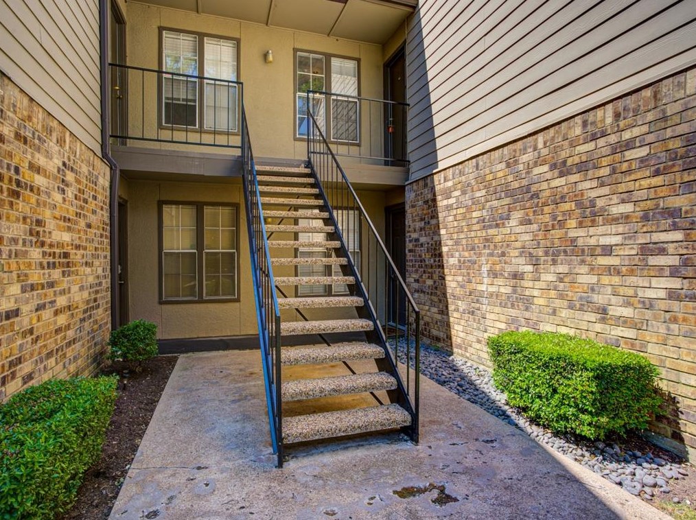 5300 Keller Springs Rd Apt 2079, Dallas, TX 75248