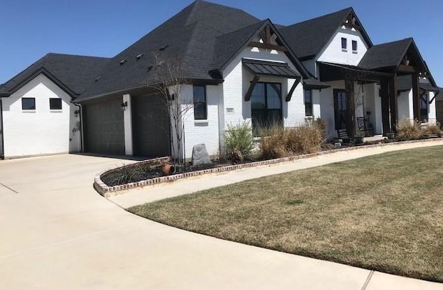 1031 Poppie Ln, Midlothian, TX 76065