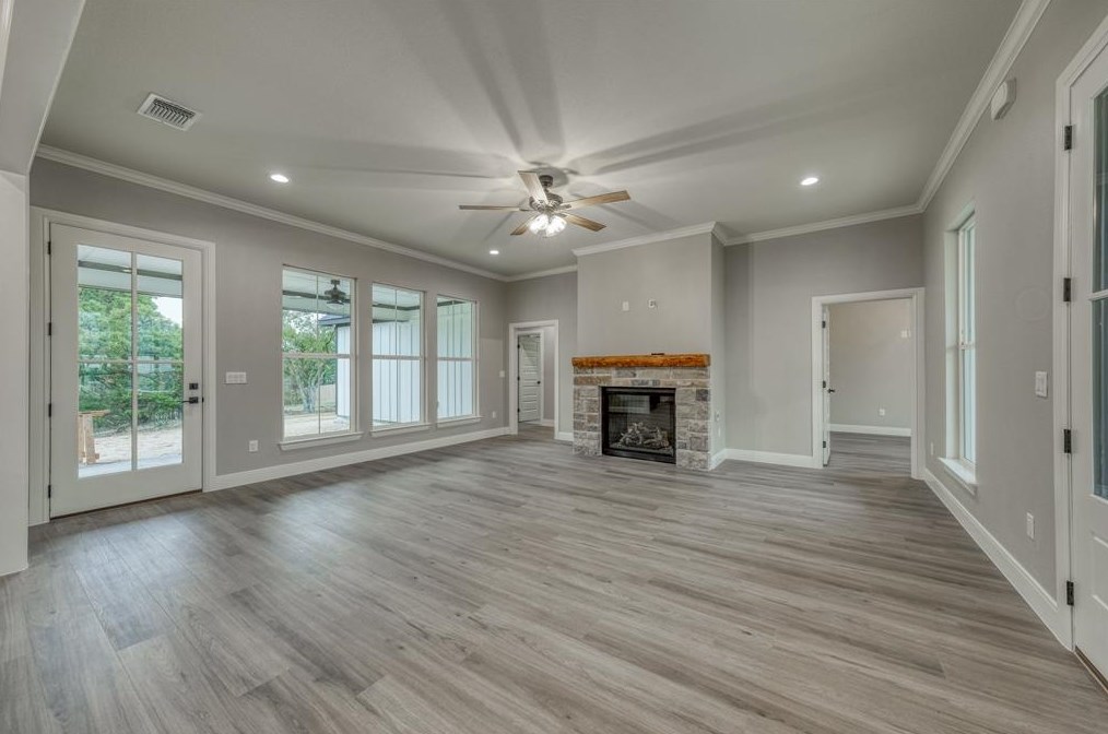2200 Thompson Rd, Weatherford, TX 76087