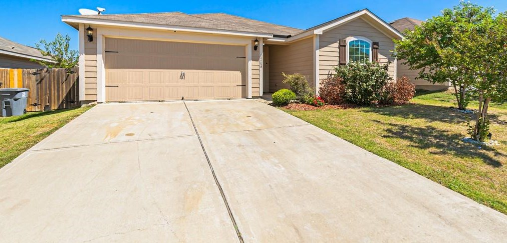 14259 Greenhaw Ln, Dallas, TX 75253