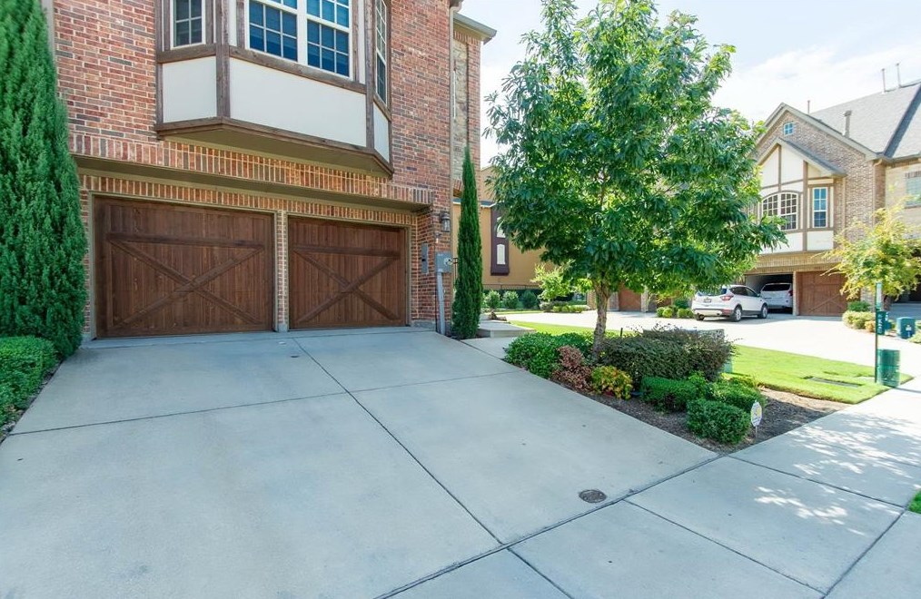 2677 Sherwood Dr, Lewisville, TX 75067
