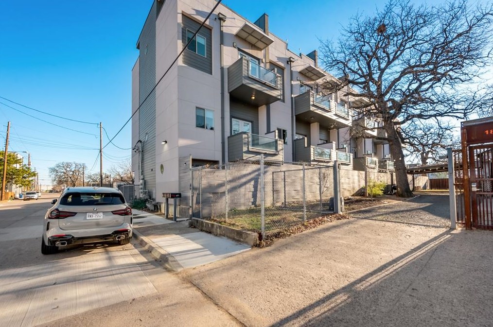 1815 Browder St #a, Dallas, TX 75215