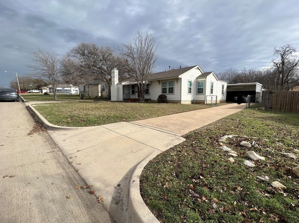 4405 Fairfax St, Fort Worth, TX 76116