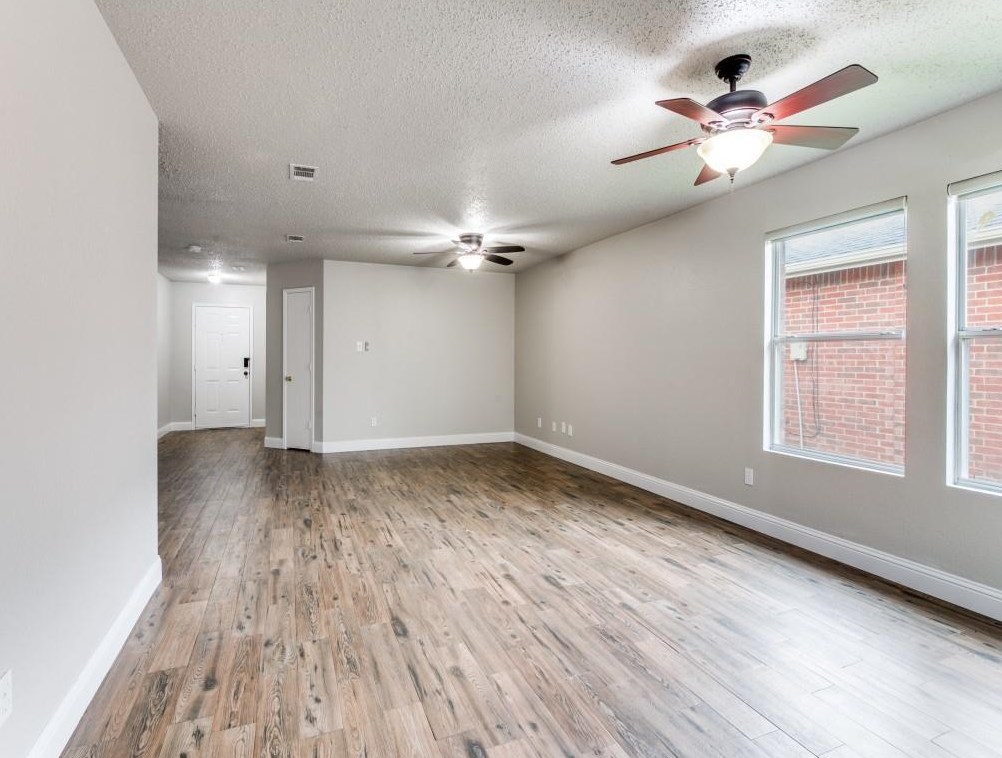 5600 Glenshee Dr, Fort Worth, TX 76135