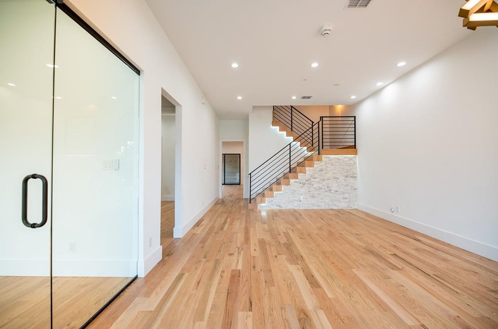 4317 Normandy Ave, Dallas, TX 75205