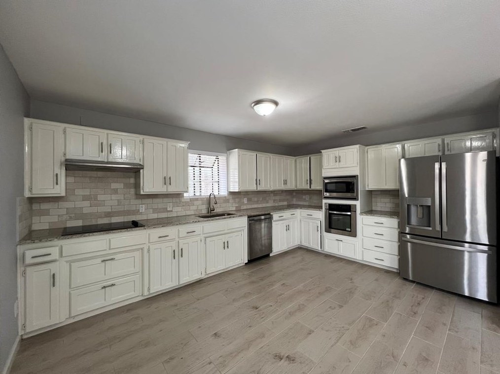 1908 Watson St, Fort Worth, TX 76103