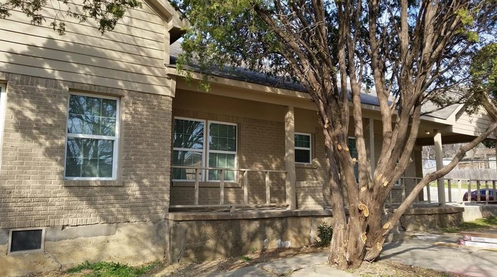2220 Hudson St, Fort Worth, TX 76103