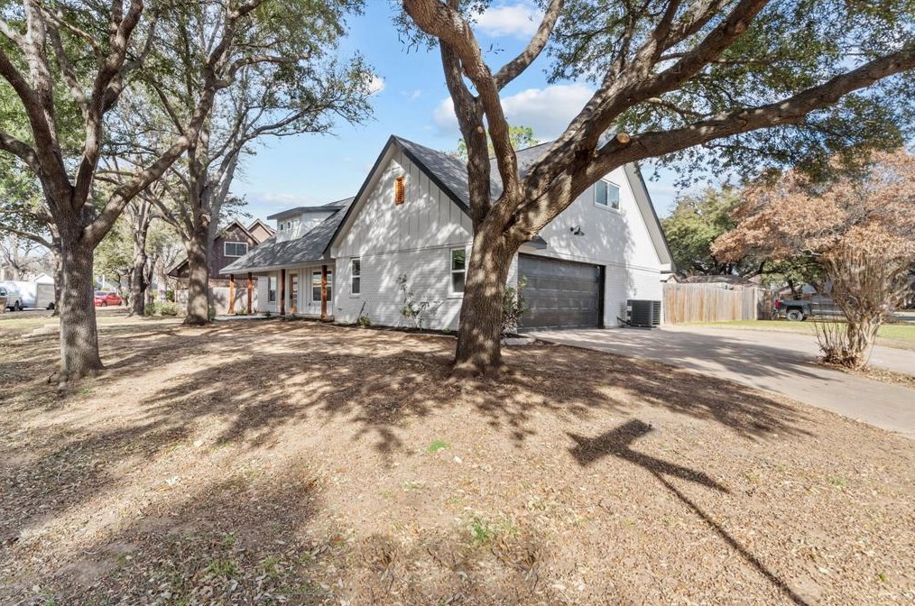 4000 Diamond Loch E, North Richland Hills, TX 76180