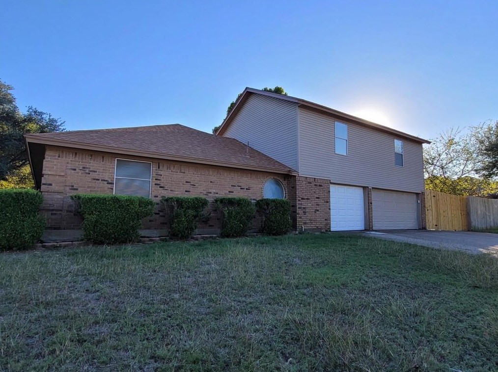 5353 Lynda Ct, Fort Worth, TX 76180