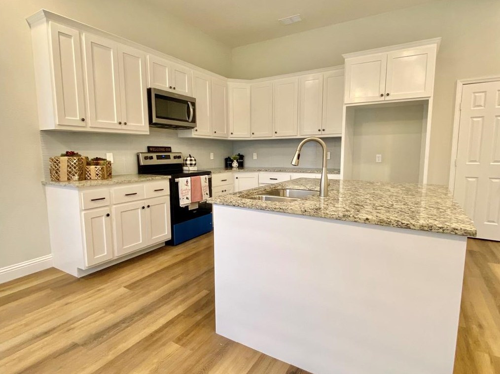 318 Hillcroft Rd, Fort Worth, TX 76108