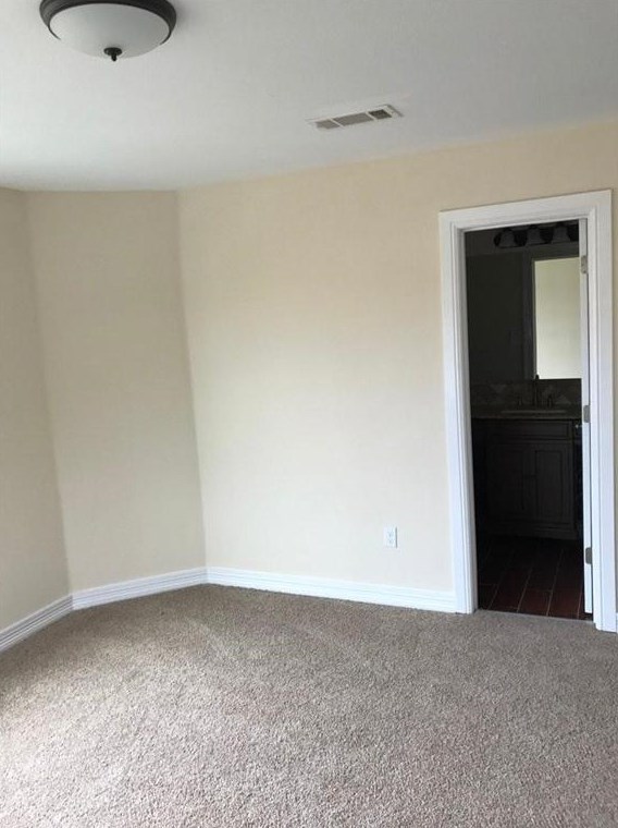 5420 Terry St, Dallas TX  75223-1835 exterior