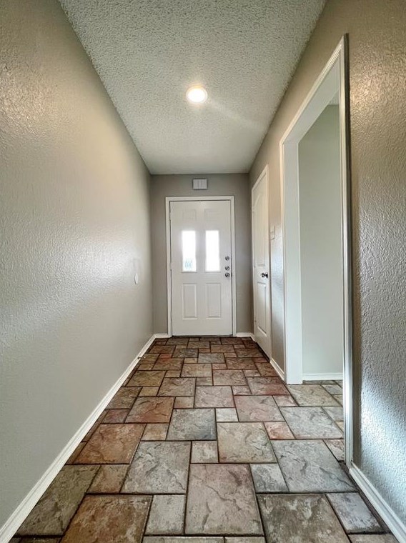 207 Meadowbrook Ln, Keller, TX 76248