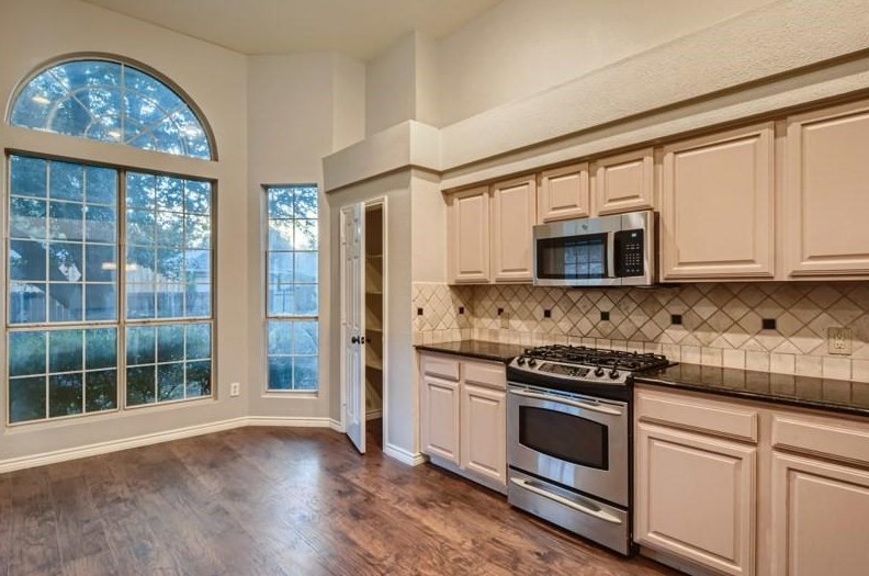 3509 Key Largo Dr, Rowlett, TX 75088