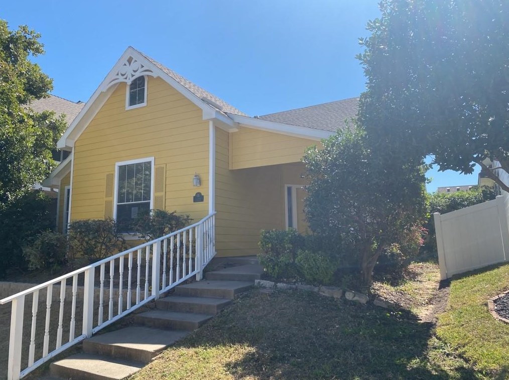 1324 Kingston Pl, Aubrey, TX 76227
