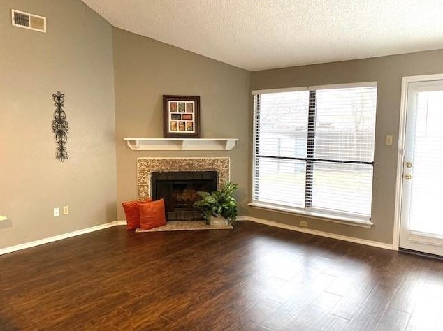 2905 Gray Oak Dr, Euless, TX 76039