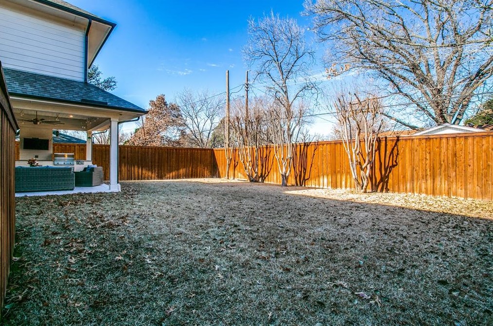 4009 Park Ln, Dallas TX  75231-5931 exterior