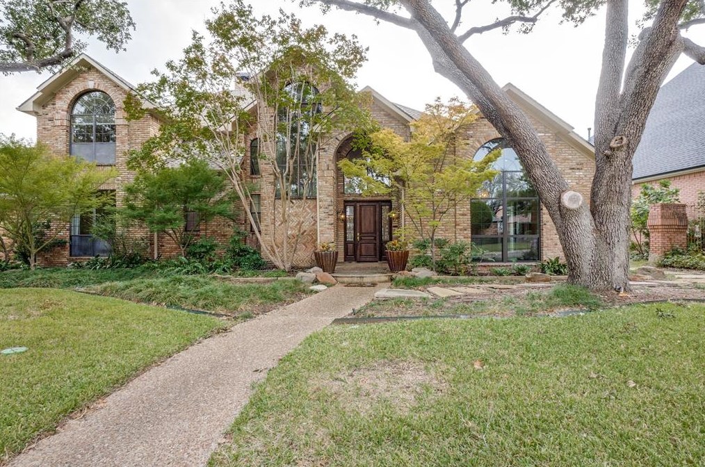 4315 Shadow Glen Dr, Dallas, TX 75287-6828