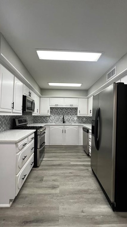 9809 Park Ln Pl, Dallas, TX 75220