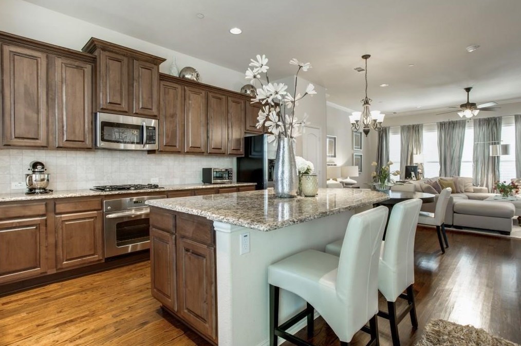 6467 Las Colinas Blvd, Irving, TX 75039