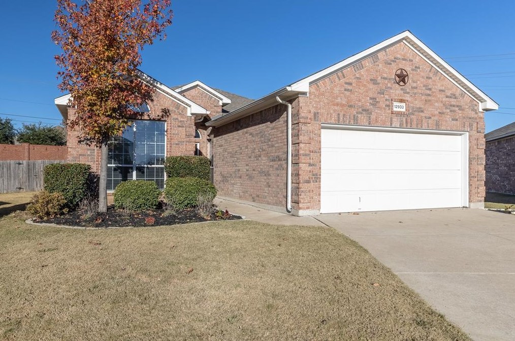 12933 Hurricane Ln, Keller, TX 76244